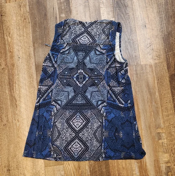 Tie front tank by Tart - Picture 2 of 6